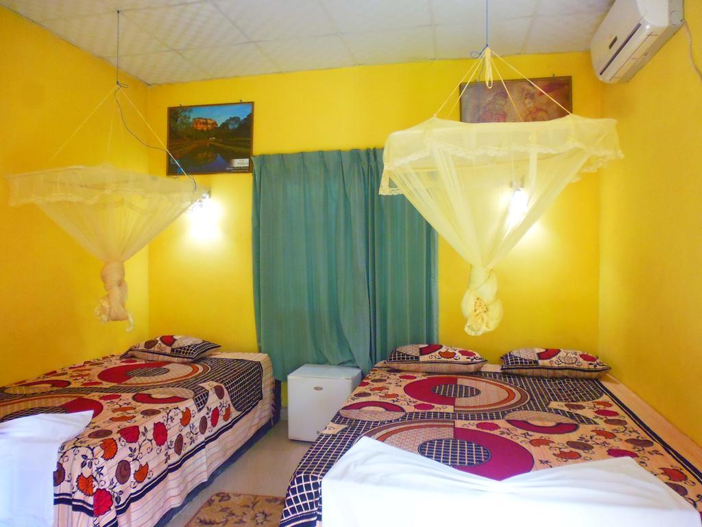 The Nilmini Lodge Sigiriya Bagian luar foto